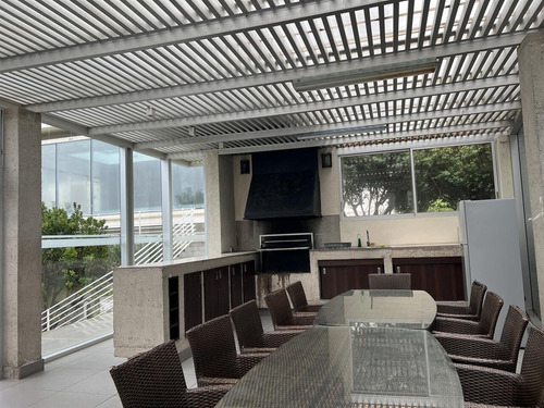 Departamento En Venta De 4 Dorm. En Viña Del Mar