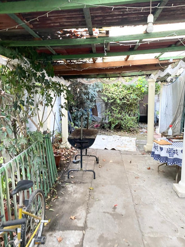 Vendo Solida Casa Con Dpto 6d/3b/5e/2b Ñuñoa, Santiago Chile