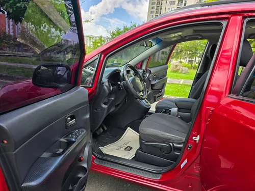 Kia Carens 2.0 Rondo Ex