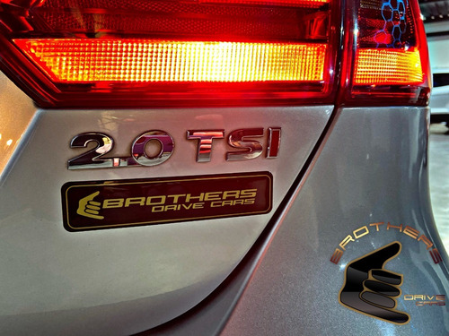 Imagen 11 de 21 de Volkswagen Vento 2.0 Sportline Mt
