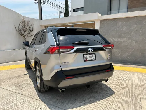 Toyota RAV4 2.5 Limited Hibrid 4wd At