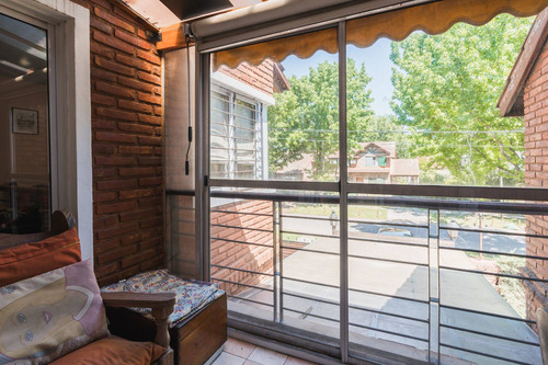 Imagen 19 de 30 de Venta Casa Fisherton Tres Dormitorios