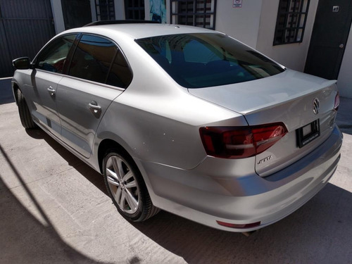 Imagen 5 de 15 de Jetta Sportline 2.5 Aut 2016