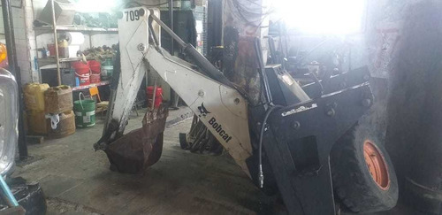 Miniretro Bobcat 709