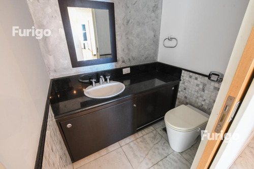 Venta Departamento Vista Al Río Con Cochera Aqualina