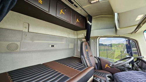 Volvo Fh 460 6x2 Globetrotter Ano 22 Teto Alto Aut. Com Rs