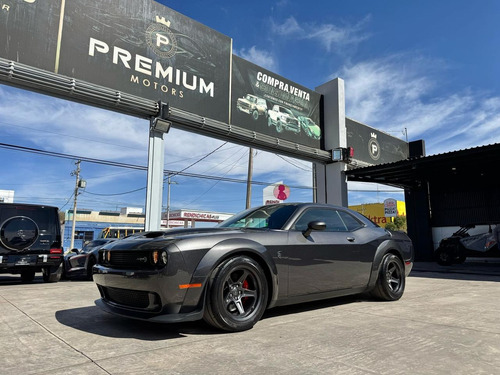 Dodge Challenger 6.2 Srt Hellc At