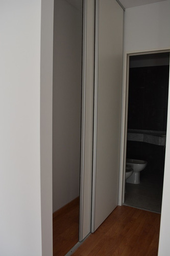 Imagen 10 de 14 de Departamento De 3 Amb Excelente Ubicación