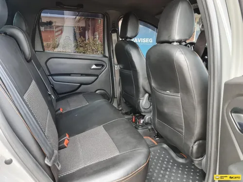 Renault Duster Oroch Intens CVT 1.3 Turbo