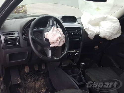 Fiat Strada 1.8 16v Adventure Cd Flex 3p 2014 Venda Pecas
