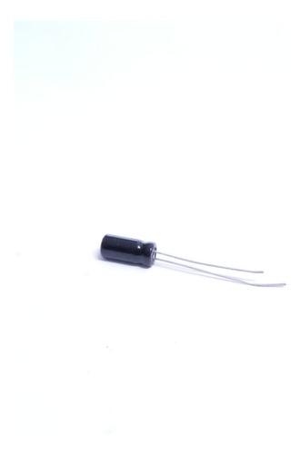 5 Piezas De Capacitor Electrolítico De Aluminio 2.2uf 250v