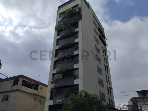 Apartamento En Venta En La Florida Dt