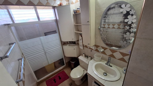 Apartamento En Venta Cerca De La Av. Bolívar Norte De Valencia 270912 Lz