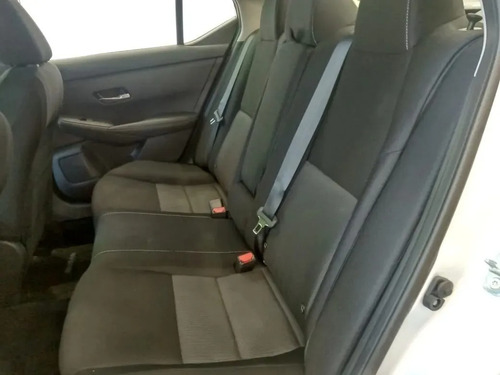 Imagen 13 de 25 de Nissan Sentra Advance Cvt Cesar