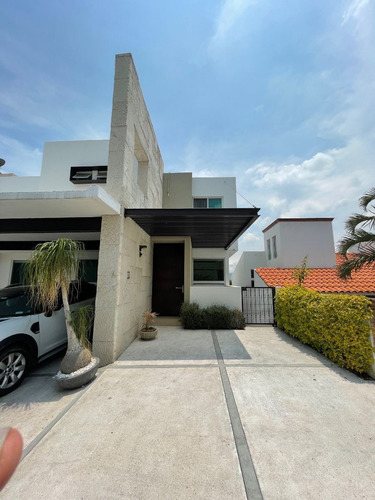 Hermosa Residencia En Hacienda Real Tejeda, Diseño De Autor, Premium!