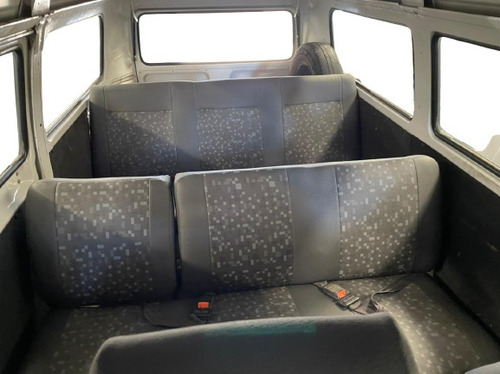 Imagem 13 de 14 de Volkswagen Kombi Standard 1.4 (flex)