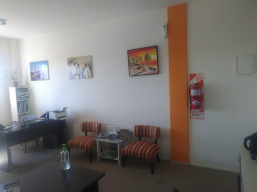 Imagen 5 de 6 de Oficina En Vicente López Venta Av. Maipu
