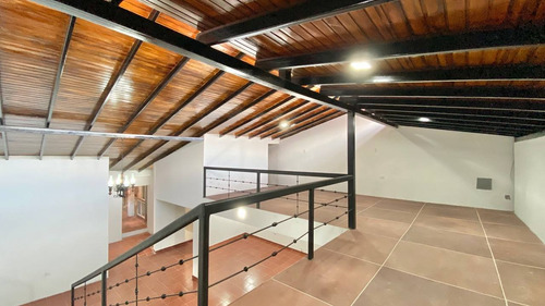 Imagen 7 de 19 de Local Comecial Alquiler Calle 10 Barrio Obrero