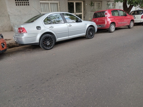 Volkswagen Bora 2.0 Tdi Trendline