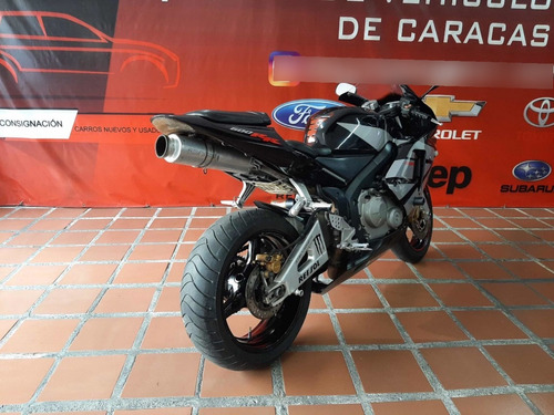 Imagen 3 de 4 de Honda 600 Rr