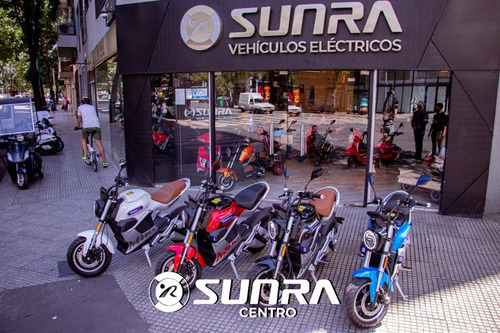 Imagen 13 de 25 de Moto Eléctrica Sunra Super Miku / No Soco Kymco Lucky / A
