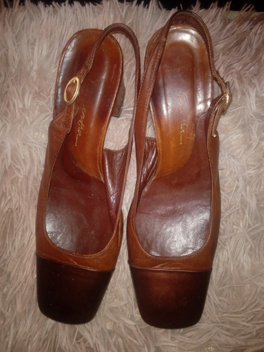 Elegantes Zapatos De Dama Marca Benthur En Cuero Talla 35-36