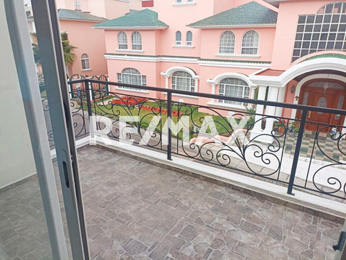Casa En Venta En Real De Arcos, Casa En Condominio En Venta En Metepec
