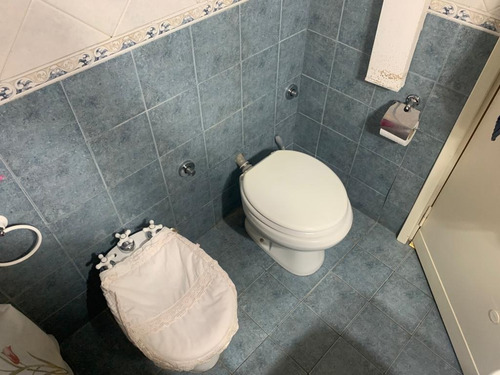 Imagen 25 de 25 de En Venta Casa En 2 Plantas, Ambientes Comodos Y Ventilados.