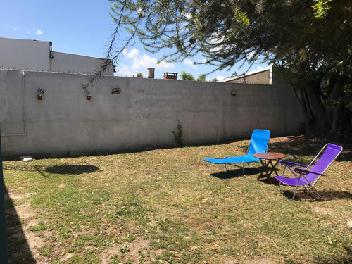 Casa Azul Chascomús H/4 P