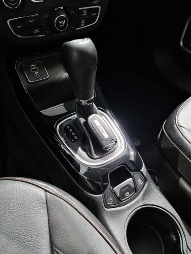 Imagem 14 de 15 de Jeep Compass 2.0 16v Flex Limited Automático