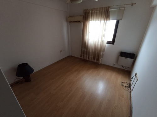 Departamento En Alquiler En Calle 8 Entre 34 Y 35