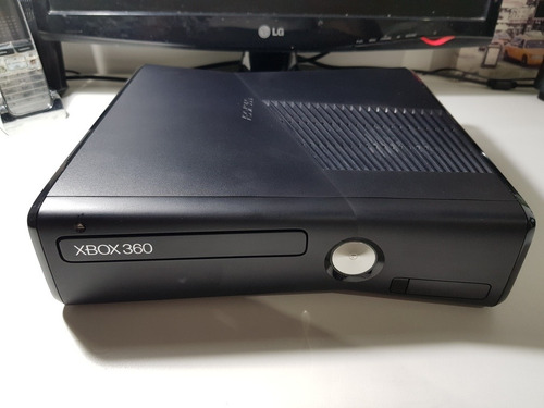 Xbox 360 Slim 4gb Con Kinect Caja + 2 Joystick + 10 Juegos