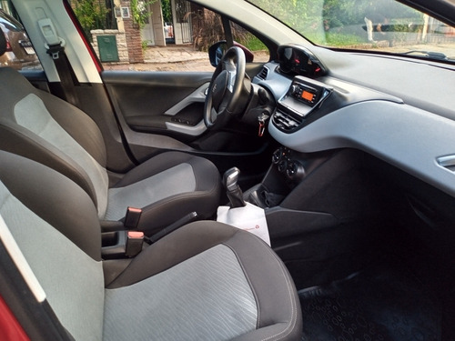 Peugeot 208 1.6 Allure 2014