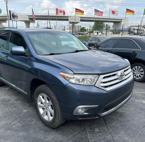Imagen 2 de 3 de 2012 Toyota Highlander 4wd 4dr V6