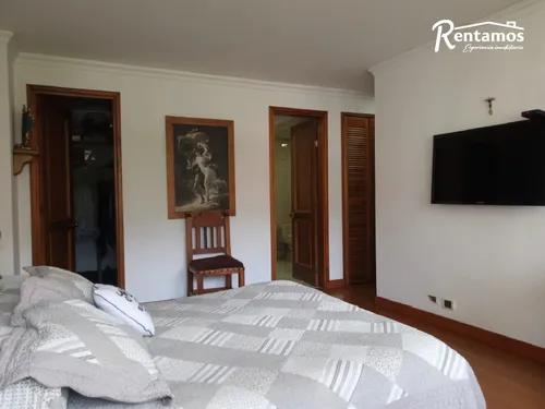 Apartamento En Arriendo En El Poblado. Cod A775445