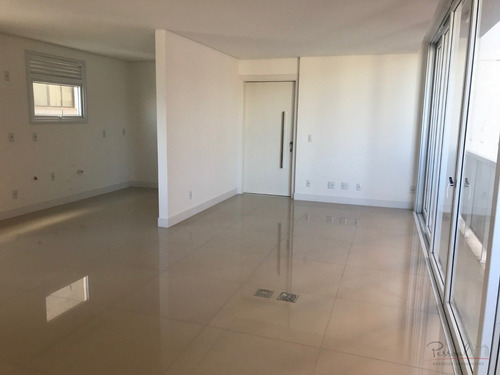 Imagem 1 de 15 de Apartamento Novo 3 Suítes No Centro - V-3878