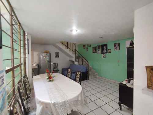 Venta Casa Canal Rio Churubusco, Cuchilla Ramos Millan Solo Recs. Propios Por Unidades Rentables.