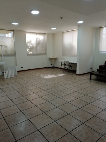 Excelente (3d,2b, 1bod,1est,piscina, 2calles Metrosanmiguel)