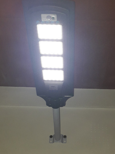 Imagen 3 de 4 de Luminarias Led 90w Con Panel Solar, Fotocelda Y Sensor. Ip65