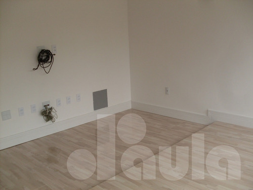 Imagem 10 de 14 de Apartamento Vila Bastos/ 1 Por Andar Todo Reformado - 1033-9962