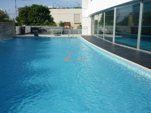 Apartamento De 3 Dormitorios En Venta Y Alquiler Temporario, Playa Mansa. Punta Del Este- Ref: 5335