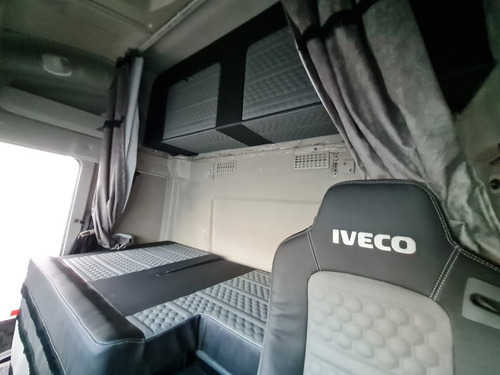 Imagem 20 de 25 de Iveco Hiway 480 6x4 Bug Leve Suspensão De Molas Ano 2017 Aut