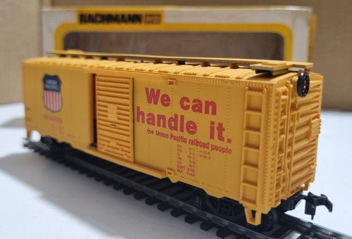 D_t Bachmann Box Car Up 0913 Usado