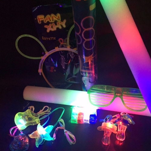 Imagen 7 de 10 de Pack Cotillon Luminoso Combo Fiesta 15 Colgantes Led
