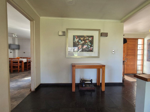 Casa En Venta De 6 Dorm. En Pelarco