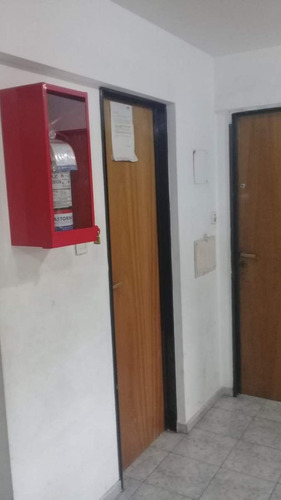 Vendo Departamento Un Dormitorio Alberdi S/ Av.colon -rec Mayor