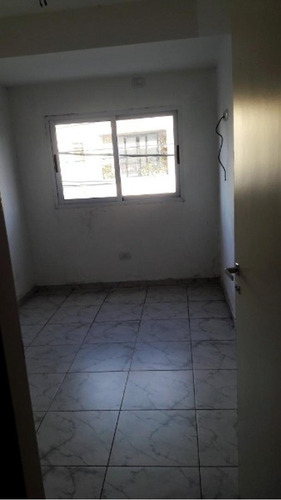 Imagen 7 de 11 de Muy Buen Depto. Con Terraza Privada Y Lavadero.