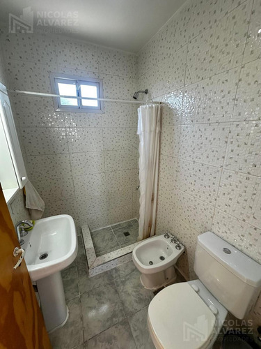 Ph En Venta 4 Ambientes Con Cochera Y Patio, Ramos Mejia Sur