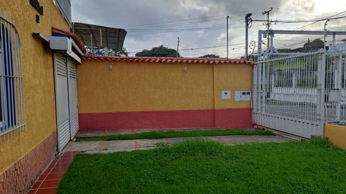 Venta De Aparto Quinta En San Felipe, Yaracuy. - 1627 Inmobiliaria Maggi.