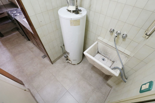 Imagen 18 de 30 de Departamento 3 Ambientes Más Servicio Con Cochera